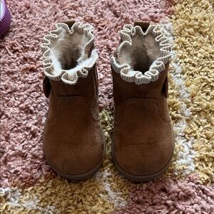 Brown Ruffle Baby Boots Toddler size 5